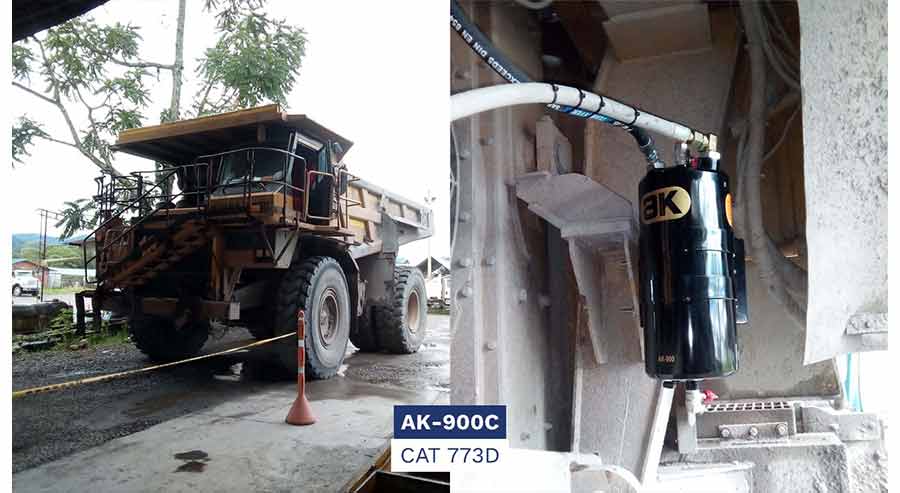 AK-900C CAT 773D